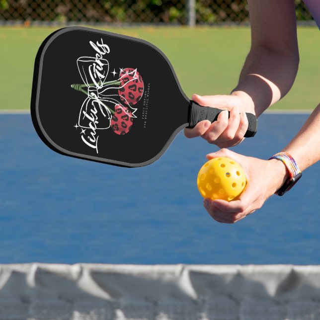 Palas De Pickleball Retro Lucky Girls Cherry Quote (in situ)