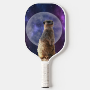 Palas De Pickleball Sentinel cósmico: Meerkat bajo la luna llena