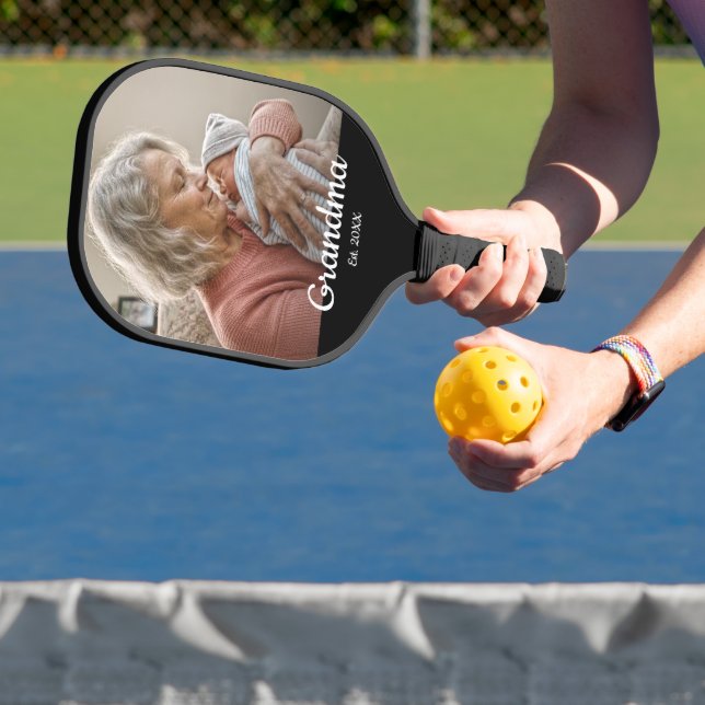 Palas De Pickleball Simple Script Grandma Est.Photo Year Black (in situ)