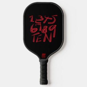 Palas De Pickleball Tipografía del 1 al 10 en rojo sobre patrón negro