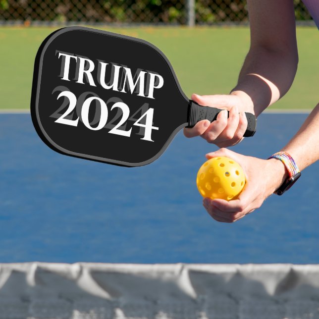 Palas De Pickleball Trump 2024 (in situ)