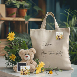 Panda bebé con botón girasol