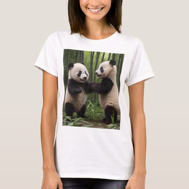 Pandas De Bebé En Un Bosque De Bambú, Camiseta (Anverso)