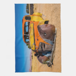 Paño De Cocina Auto viejo y abandonado en Solitaire, Namibia