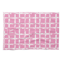 Bambú Elegante – Monograma Costero Rosa