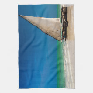 Paño De Cocina Barco de pesca tradicional en la playa