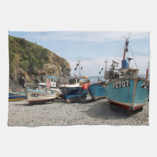 Paño De Cocina Barcos de pesca Cadgwith Cornualles Inglaterra