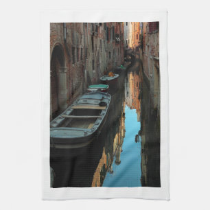Paño De Cocina Barcos en el Canal Water Edificios de Venecia Ital