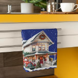 Paño De Cocina Bienvenidos a nuestro Camión Rojo de Navidades Cam<br><div class="desc">Una antigua granja,  un viejo camión rojo cargado con un árbol de Navidad y un cielo estrellado azul oscuro. El ambiente es acogedor para conseguir algunas de estas bonitas toallas de cocina para regalar o conservar.</div>