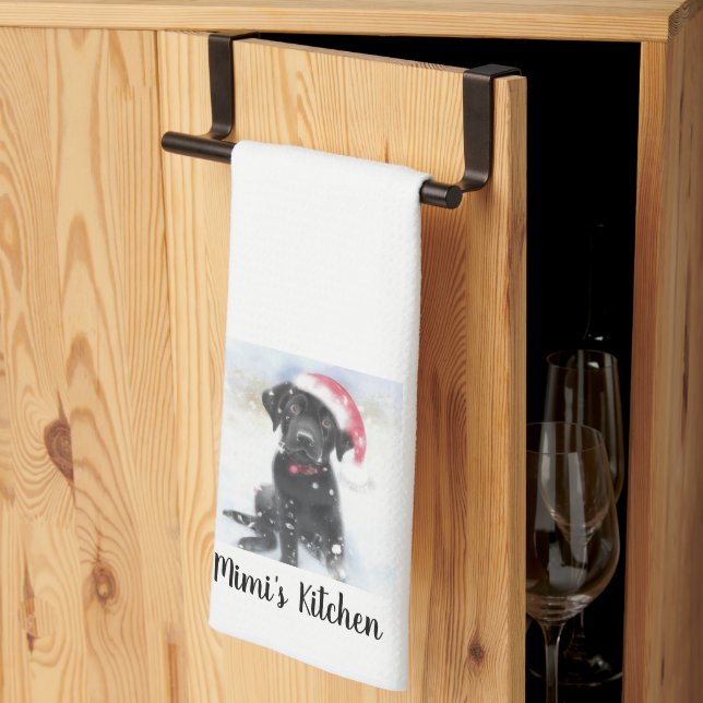 Paño De Cocina Black Lab Puppy usando Santa Hat, texto Personaliz (Pliegue de tercios)