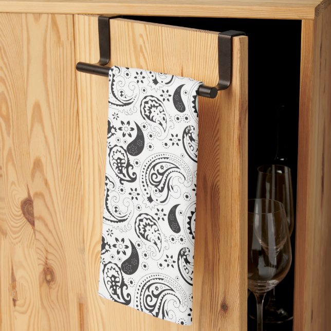 Paño De Cocina Black & White Paisley Pattern –Elegant Textile Art (Pliegue de tercios)