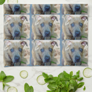 Paño De Cocina Brindle Pit Bull con una foto de Shirley Taylor