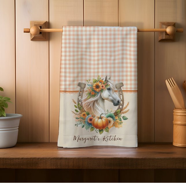 Paño De Cocina Caballo de otoño (Bring the beauty of fall to life with this stunning collection of designs perfect for the season!
)