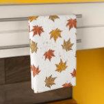 Paño De Cocina Caída simple de acuarela El otoño deja Minimalista<br><div class="desc">Un diseño con una sencilla acuarela, una toalla de cocina minimalista con hojas de follaje otoñales, hojas de burdeos de color rojo marrón marrón y dorado y un elegante diseño de diseño, un clásico creativo de la elegancia simplista, un árbol de arce de bosques tradicionales, acogedor en otoño con decoración...</div>