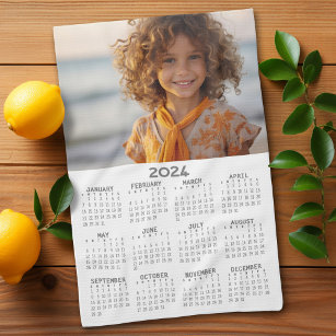 Paño De Cocina Calendario 2024 con foto de color blanco gris bási