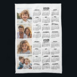 Paño De Cocina Calendario 2025 2026 con 4 Collages de fotos<br><div class="desc">Un collage de 4 fotos con un calendario 2025 y 2026. Un artículo divertido para el Año Nuevo. Añade 4 fotos cuadradas a este diseño. Con un poco de trabajo, puede cambiar el color de fondo y el color del calendario cuando pulse sobre la opción personalizar y elija diferentes colores....</div>