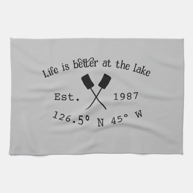 Paño De Cocina Casa del lago. Fecha año personalizado coordenadas (Horizontal)