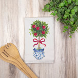 Paño De Cocina Chinoiserie Topiary Red Bow<br><div class="desc">Añada este lindo toque de color a su decoración de cocina de vacaciones!</div>