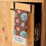 Paño De Cocina Cita o nombre personalizado del patrón de búhos gr<br><div class="desc">Lechuzas graciosas con una cita divertida. La cita dice "¡Coma, bebe y sé desordenado!" o cambia a lo que quieras. Estas coloridas toallas son perfectas para añadir algo de diversión y encanto a la cocina. Págalo con una botella de vino y hace un gran regalo personalizado para amigos, familia, compañeros...</div>