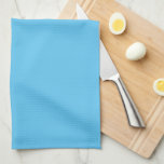 Paño De Cocina Color sólido azul cielo elegante en blanco crea tu<br><div class="desc">Crea tu propio envío de Personalizado Añade tu Monograma Foto inicial o logotipo Nombre de texto Elegante Cocina y Comedor Moderno / Ropa de mesa / Ropa de cocina / Plantilla en blanco Talla de cocina en color azul cielo.</div>