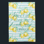 Paño De Cocina Cuando la vida te da lemas | Cotización motivacion<br><div class="desc">Cuando la vida te da limones, haz limonada en moda grabando en fondo de limón. Agregue la redacción de su personalizado a este diseño utilizando los cuadros "Editar esta plantilla de diseño" situados en la parte derecha del elemento, o haga clic en el botón azul "Personalizar" para organizar el texto,...</div>