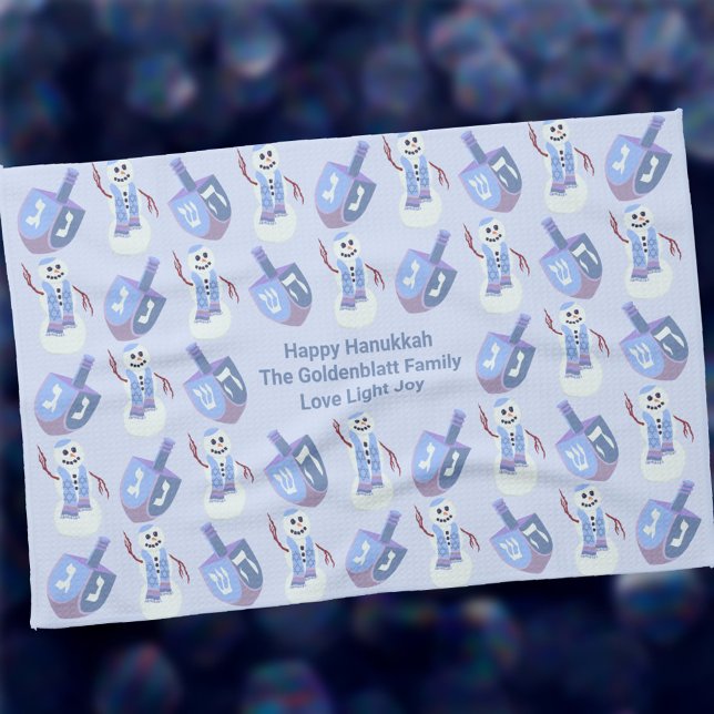 Paño De Cocina Cubierta del Challah Personalizado de Snowman Drei (This fun Jewish snowmen with dreidels kitchen towel can do double duty as a holiday Challah cover)