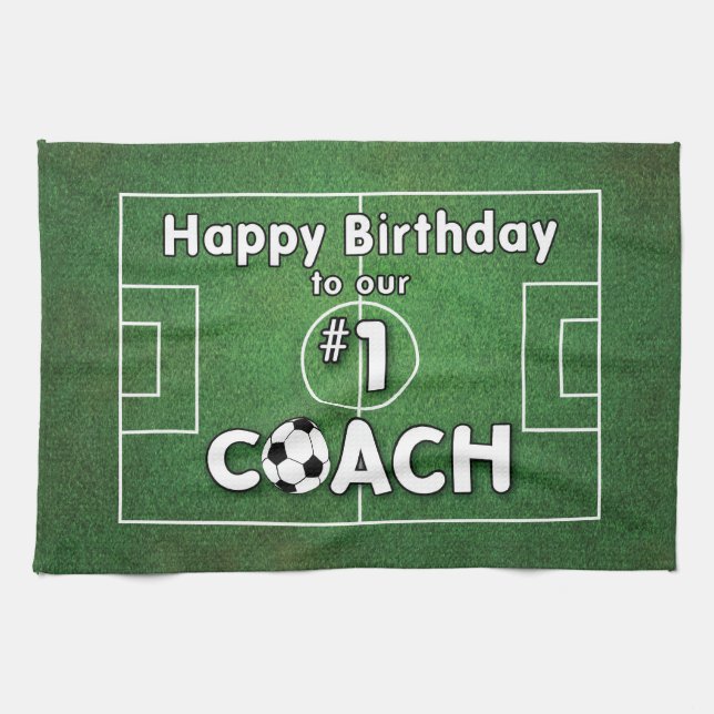 Paño De Cocina Cumpleaños de entrenador de fútbol con campo de hi (Horizontal)