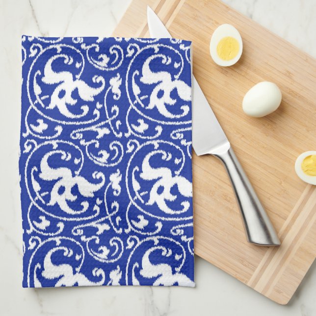 Paño De Cocina Damasco floral de Ikat - azul y blanco de cobalto (Doblado Cuarto)