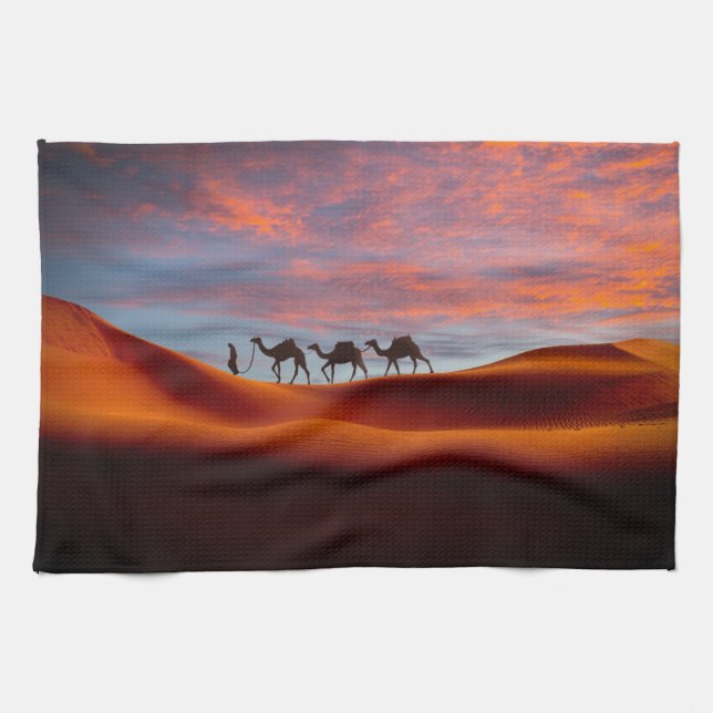 Paño De Cocina Desiertos | Hombre y camellos en las dunas de aren (Horizontal)