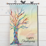Paño De Cocina Día de Acción de Gracias<br><div class="desc">Esta toalla de cocina Happy Thanksgiving está decorada con un colorido árbol familiar de mosaicos sobre un fondo acuático. El texto es personalizable. Hace un gran regalo para la anfitriona. Mosaico original y acuarela © Michele Davies.</div>