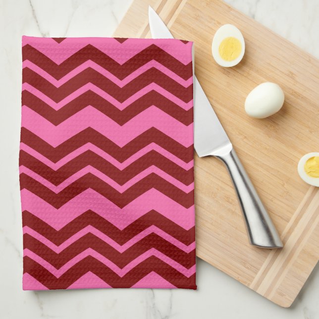 Paño De Cocina Diseño de Chevron Zigzag Rojo Granate Rosa  (Doblado Cuarto)