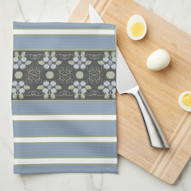 Paño De Cocina Diseño floral acentuado en azul (Doblado Cuarto)