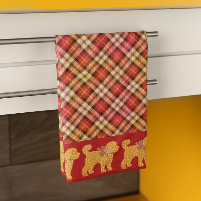 Paño De Cocina Doodle dorado Perro amarillo dorado (Happy doodle pups on a plaid dish towel.)
