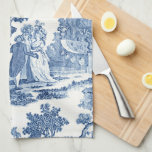 Paño De Cocina Elegante tela francesa azul y blanca<br><div class="desc">Diseño de tela de jouy azul y blanca del siglo XVIII,  con señoras y señores vestidos con elegante vestimenta de época entre árboles,  un lago y ruinas de piedra clásicas.</div>