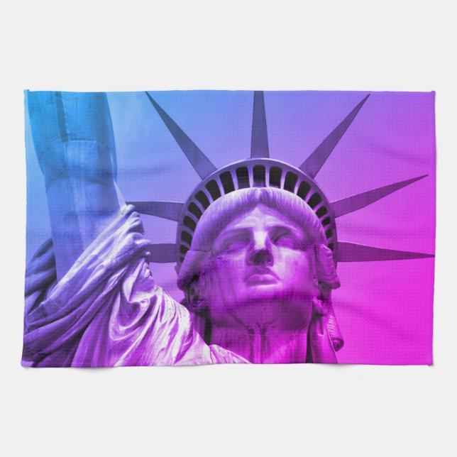Paño De Cocina Estatua de arte pop azul púrpura en Nueva York (Horizontal)