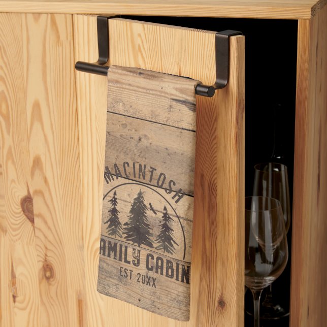 Paño De Cocina Familia Cabina Nombre Madera Rústica Personalizada (Pliegue de tercios)