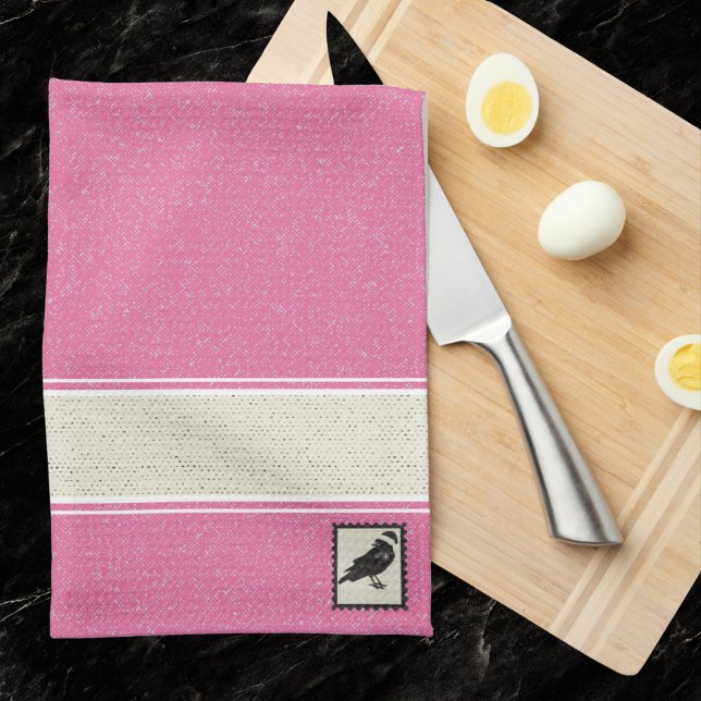 Paño De Cocina Fiesta de cuerdas góticas rosa e marfil (The perfect complement to my Merry Crowmas Santa Caws collection, this towel "works" year-round. )