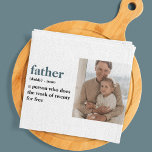 Paño De Cocina Foto de colección moderna Regalo del Día de los Pa<br><div class="desc">el regalo del día de los padres con el verde de la foto del collage moderno puede ser una manera hermosa y significativa de mostrar a tu padre lo mucho que significa para ti. Sé creativo y diviértete armando un regalo personalizado y reflexivo que apreciará en los años venideros.</div>
