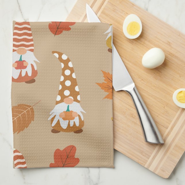 Paño De Cocina Gnomes de Acción de Gracias con hojas de otoño (Doblado Cuarto)