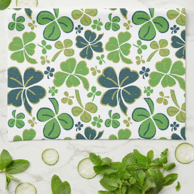 Paño De Cocina Green Lucky 4 Deja Shamrock Clover Pattern (Doblado)