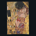 Paño De Cocina Gustavo Klimt: El beso (detalle)<br><div class="desc">Una toalla de cocina clásica hermosa que ofrece un par romántico que comparte un beso,  pintado por el pintor austríaco Gustavo Klimt del symbolist.</div>