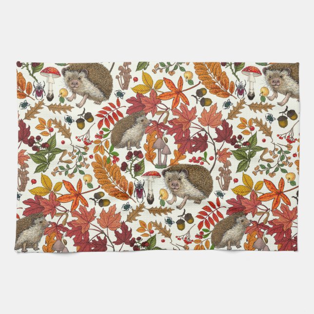 Paño De Cocina Hedgehogs and autumn forest flora on ivory (Horizontal)