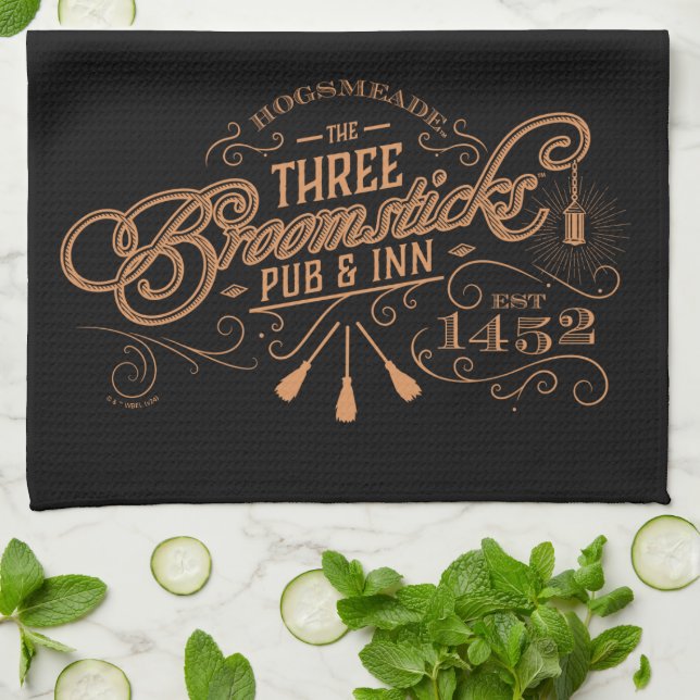 Paño De Cocina HOGSMEADE™ EL Pub & Inn DE TRES BROOMSTICKS™ (Doblado)