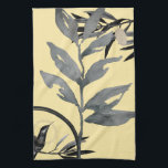 Paño De Cocina Hojas acuáticas artificiales amarillas y grises<br><div class="desc">La elegante toalla de cocina cuenta con un estampado botánico de acuarela artístico en una paleta de colores amarillo y gris con una hoja de acuarela, enmarcada por ramas de olivo y un colibrí rodeado por una composición de círculo geométrico con acentos en negro y plateado. Añada un toque de...</div>