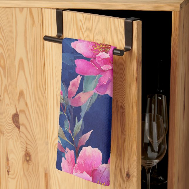 Paño De Cocina Impresionante Floral Rosa Monogramado (Pliegue de tercios)