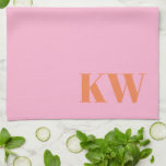 Paño De Cocina Iniciales de monograma personalizadas modernas ros<br><div class="desc">Toalla de cocina con iniciales de monograma personalizadas modernas rosa naranja</div>