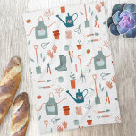 Paño De Cocina Jardinería divertida<br><div class="desc">Un patrón divertido con herramientas de jardinería para los jardineros con dedos y pulgares verdes. Arte original de Nic Squirrell.</div>