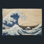 Paño De Cocina La gran ola de Kanagawa por Hokusai<br><div class="desc">Este diseño presenta "La Gran Ola de Kanagawa" del artista japonés Hokusai.</div>