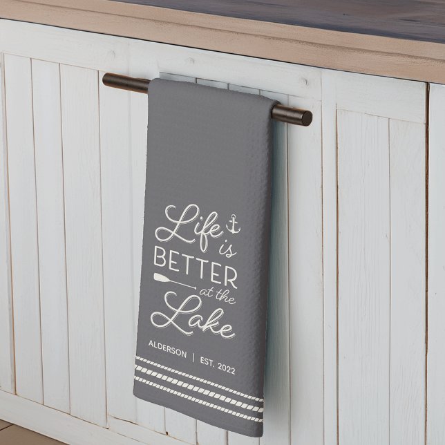 Paño De Cocina La vida personalizada es mejor en el lago (Subido por el creador)