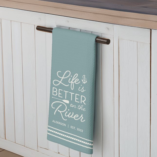 Paño De Cocina La vida personalizada es mejor en el río (Subido por el creador)